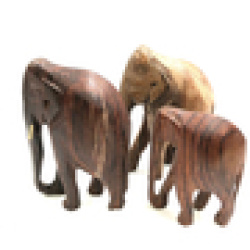 פילי עץ | שלשה פילי עץ | שלשה פסלי פילים מעץ |