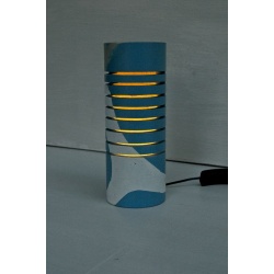 מנורה מיוחדת | מנורה צבעונית | מנורת עץ |