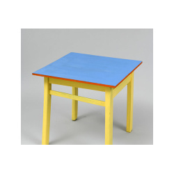 שולחן קטן | שולחן צד | שולחן צבעוני | רעיונות לעיצוב | שולחן מדליק |