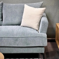 Venezia | ספה תלת מושבית לסלון בעיצוב על זמני 260 ס״מ