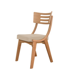 RIO | כסא עץ מכופף לפינת אוכל עם מושב מרופד דמוי עור קרם